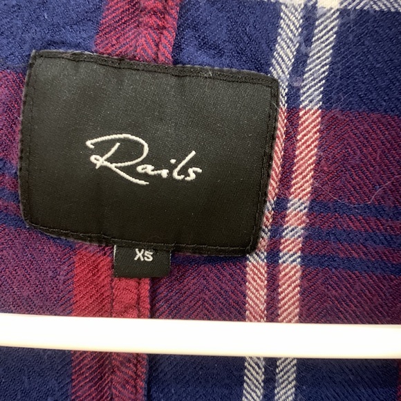 ❤️3/20 Rails Button Down Shirt - Picture 3 of 4